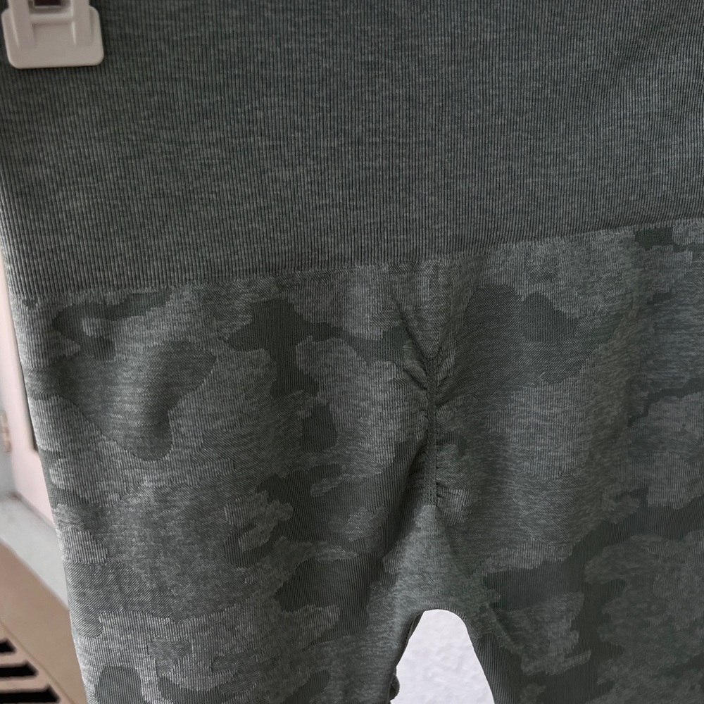 Camouflage Camo Seamless Yoga Fitness Running Leggings for Woman - Picture 8 of 9